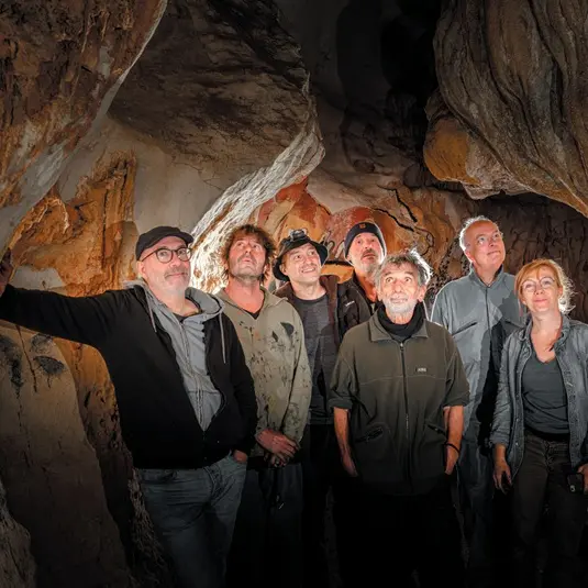 Auteurs-grotte_R_Flament