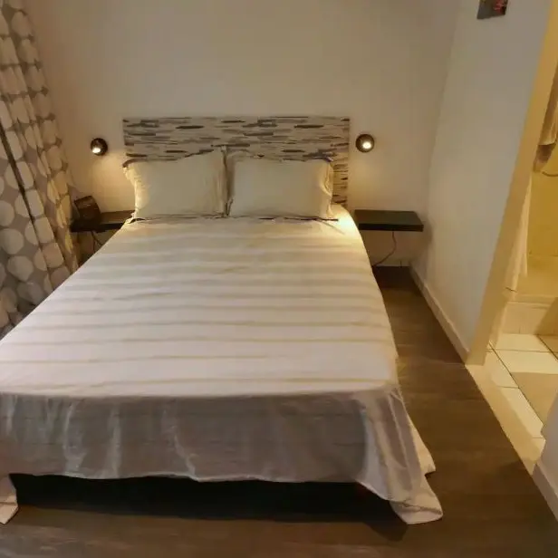 CHAMBRE 11