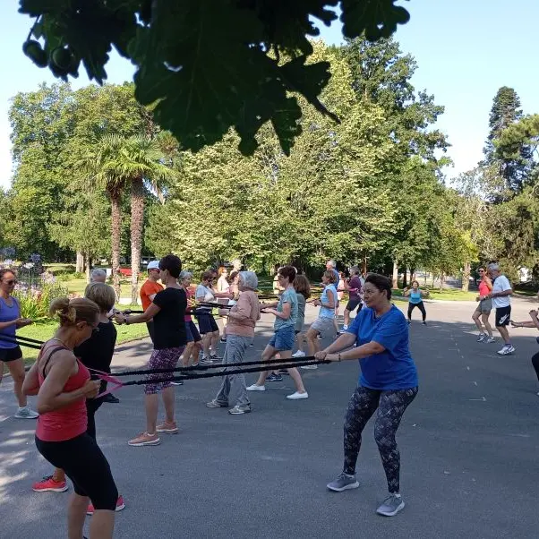 CIRCUIT TRAINING