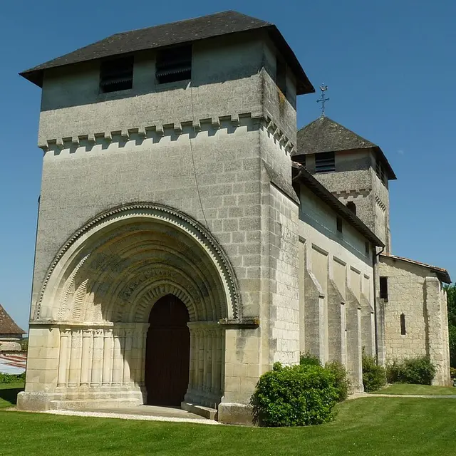 Église Saint-Pierre Es-Liens de Cumond