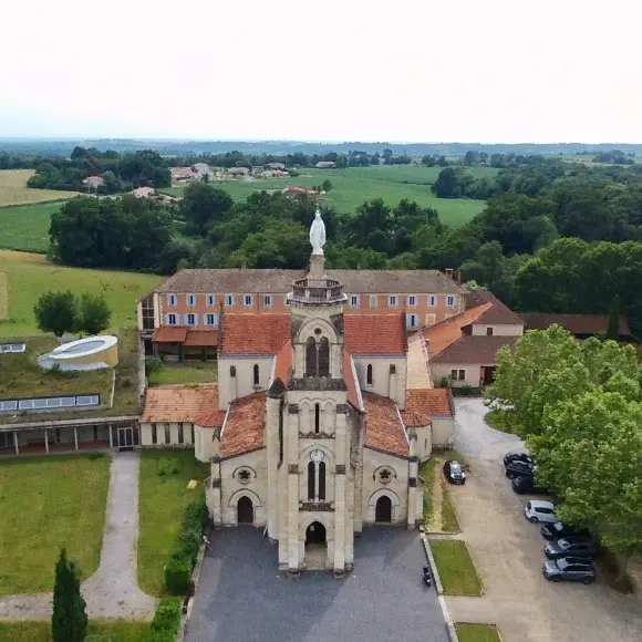 Eglise de Maylis