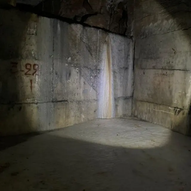 Fontaine pétrifiante carrière