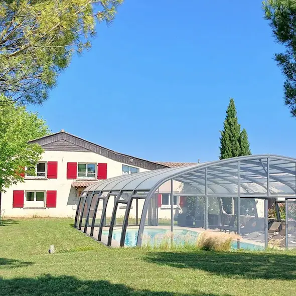 Gîte des Martys piscine 2