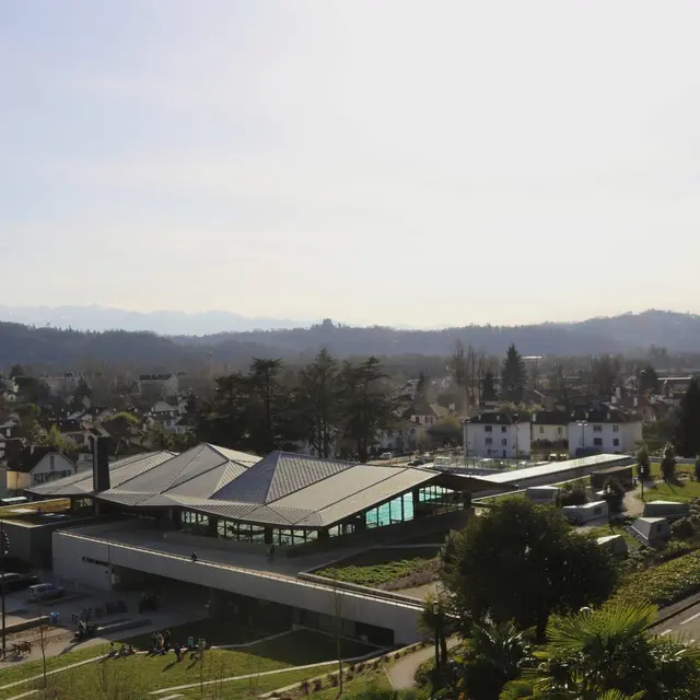 Stade Nautique - Pau - vue depuis avenue Nitot