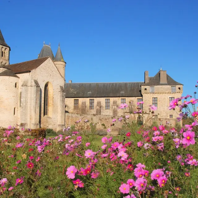 Jumilhac le Grand _glise