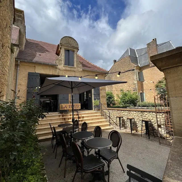 La Tour restaurant