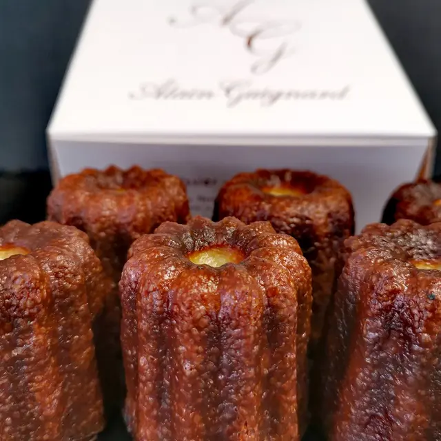 Les-Caneles
