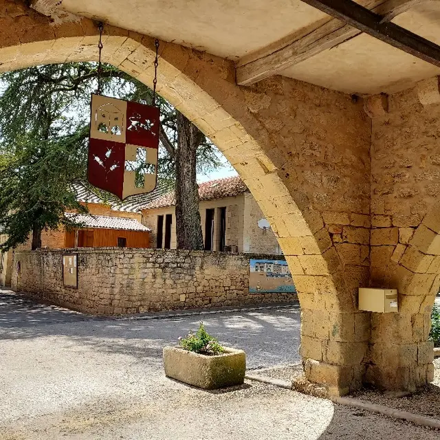 Expo Boire et manger au temps des bastides et Conférence