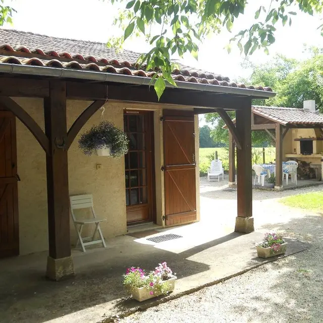 Meublé (Mazeau) - Douchapt (5)