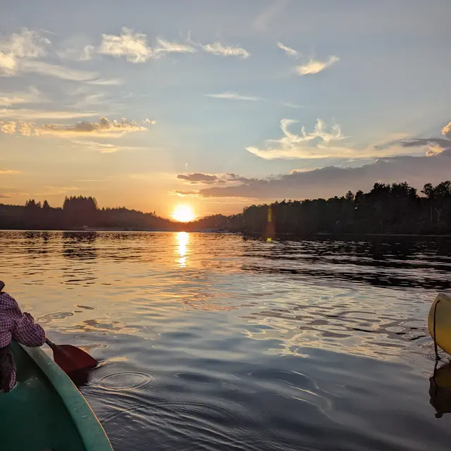 Canoë coucher de soleil