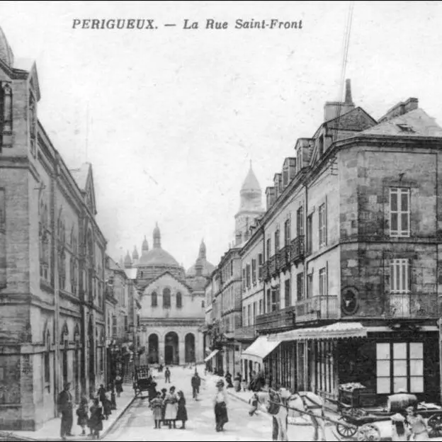 RUE SAINT-FRONT