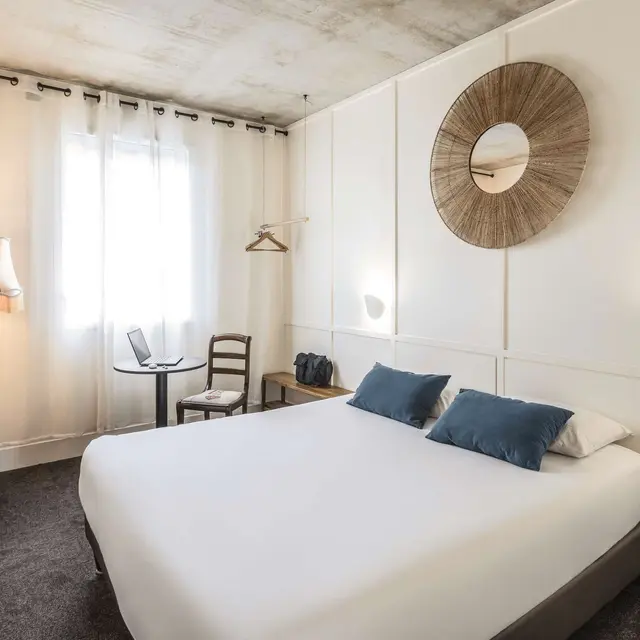 Greet Hotel