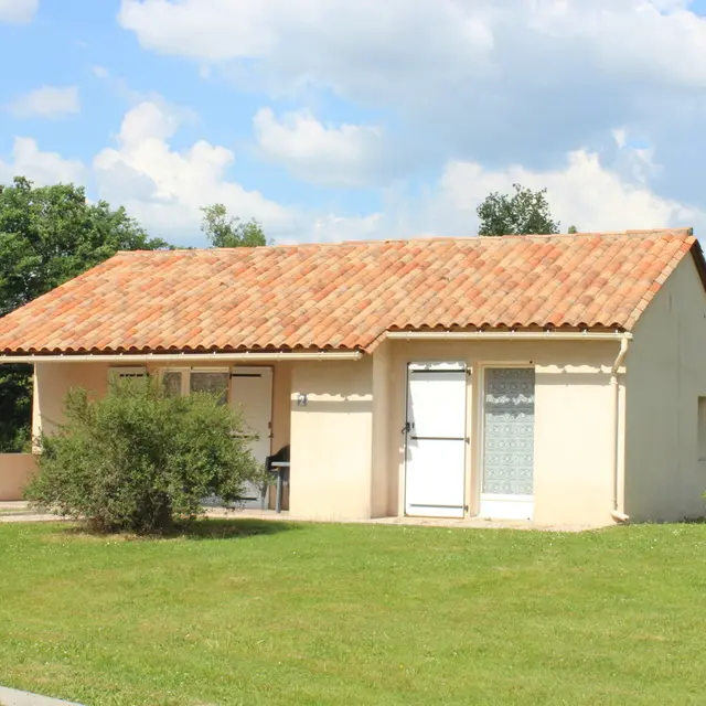Village de Gîtes de Beauclair- Douchapt