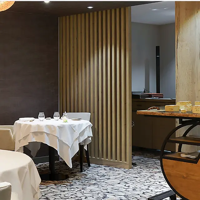 Restaurant Arraditz - Lescar - tables rondes