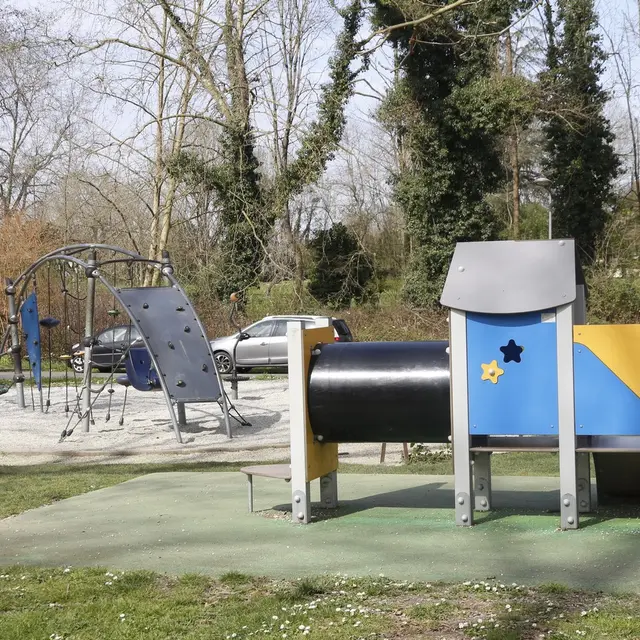 aire de jeux berges du gave 04