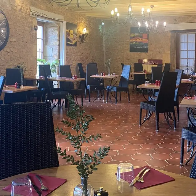 auberge du chateau