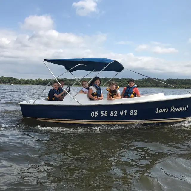 bateau-elec--Copier-