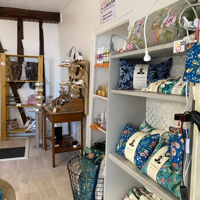 boutique-createurs-rochechouart-poltourisme (3)