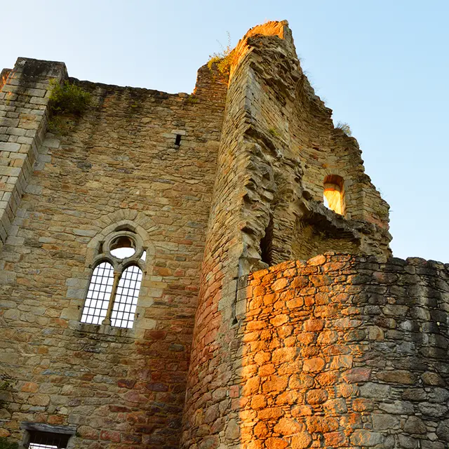 chateau-chalus-maulmont