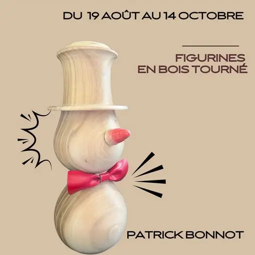 expo figurines en bois tourné