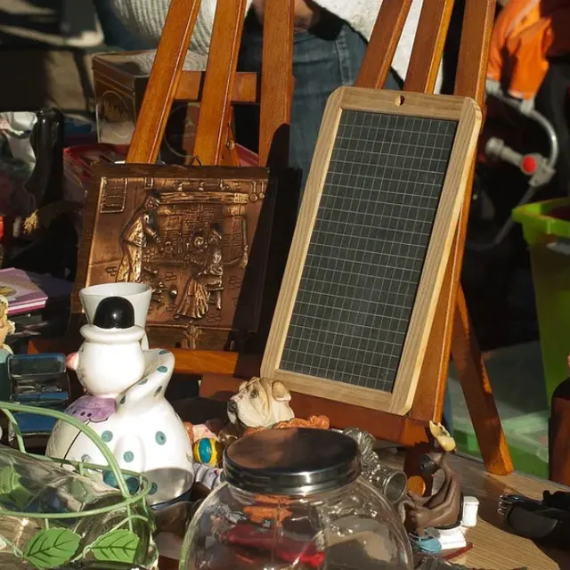 flea-market-1732562_960_720