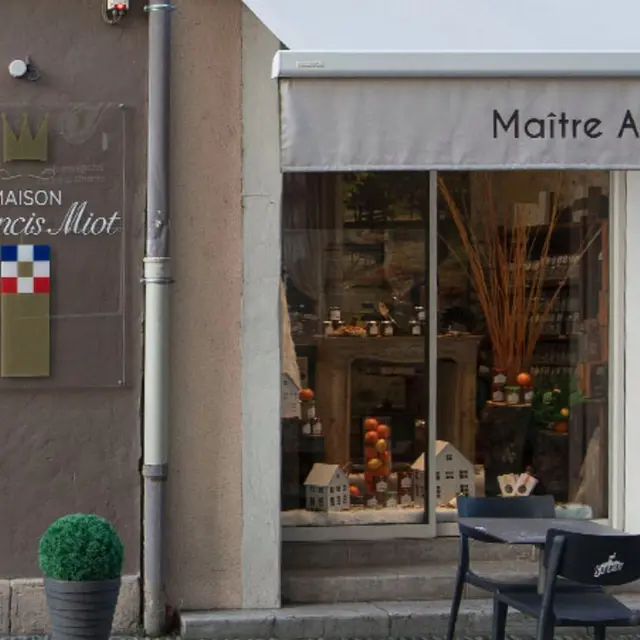 Maison Francis Miot - Pau - entrée