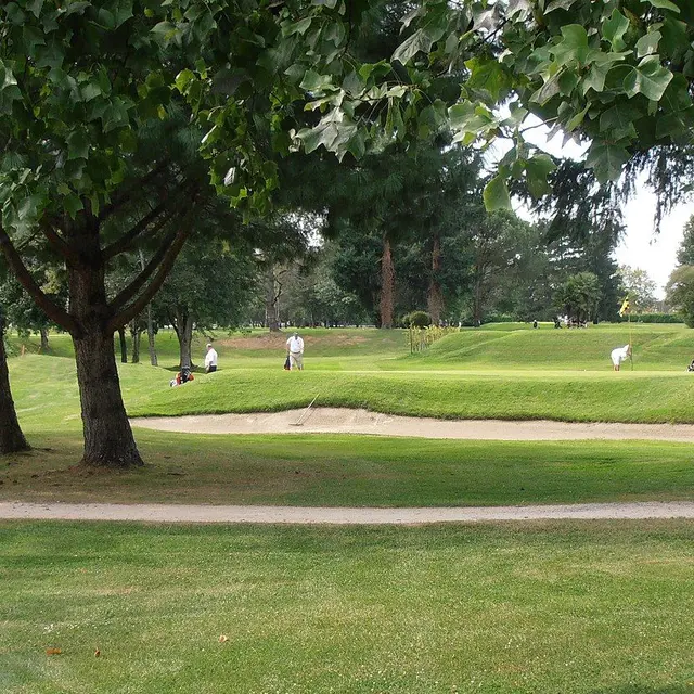 pau-golf-club-3-0b99c102c9cf4c16ab8702fa2d4c69bc