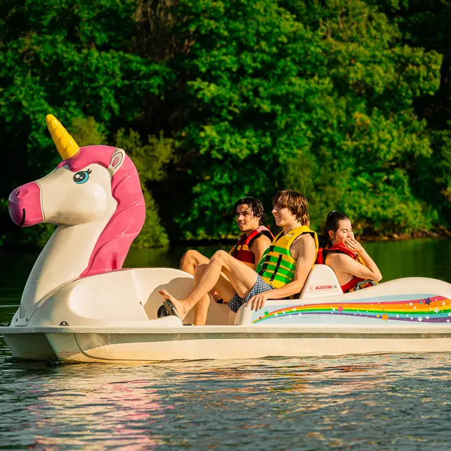 pedalo-locations-nautiques-santrop-2