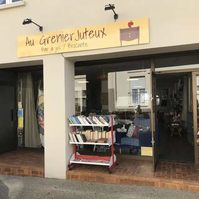 Au grenier Juteux
