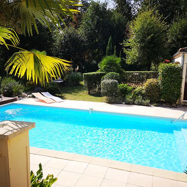piscine-le-mas-des-geais