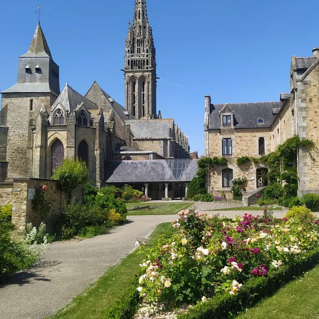 Basilique La Guerche-de-Bretagne