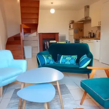 'ôtë d'âra rouje_Monterfil_Pièce de vie_1