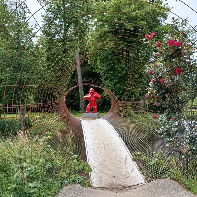 Entre art et nature au Château des Pères - 1