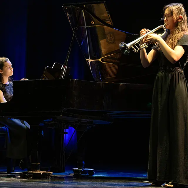 1Léa Costard & Marie Thiebaut-2