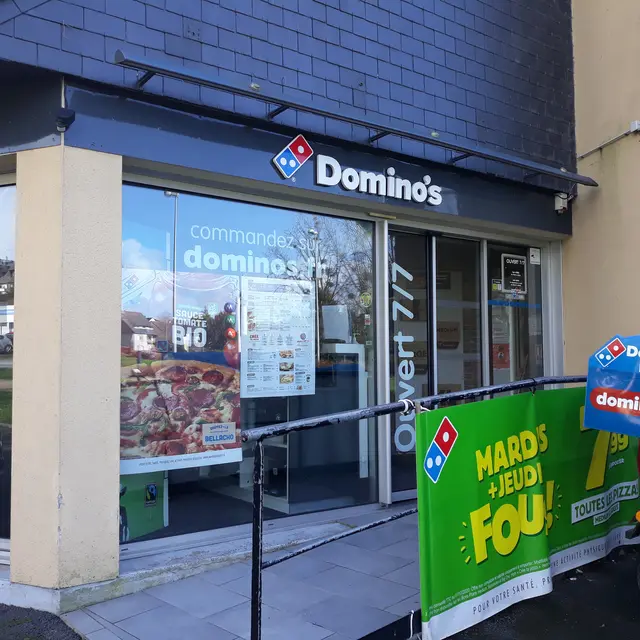 2022_Dominos_Pizza_Châteaugiron_Pays_de_Châteaugiron_Tourisme