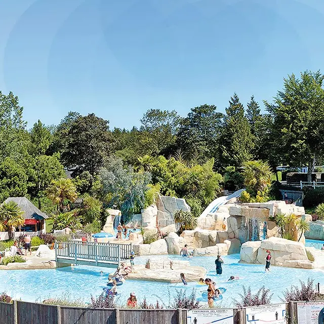 Camping Les Ormes Domaine & Resort