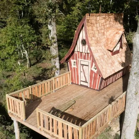Domaine des Hayes_Maxent_maison insolite_vue générale_2