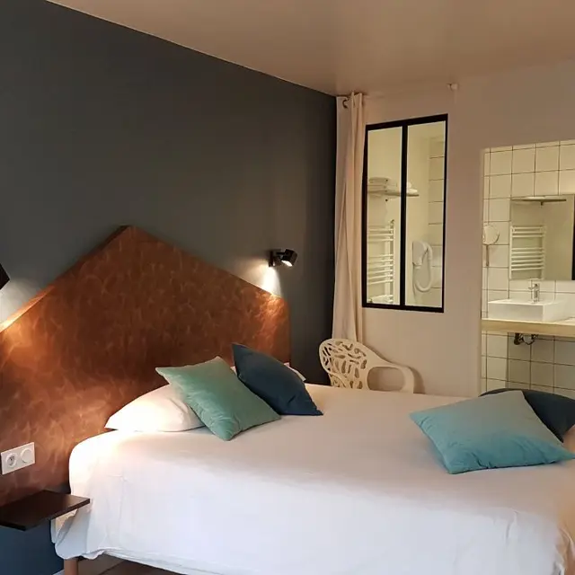 E brochure - hôtel.com