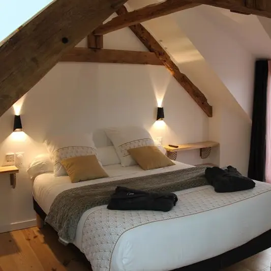 Gite A la memoire de Merlin - La Table ronde