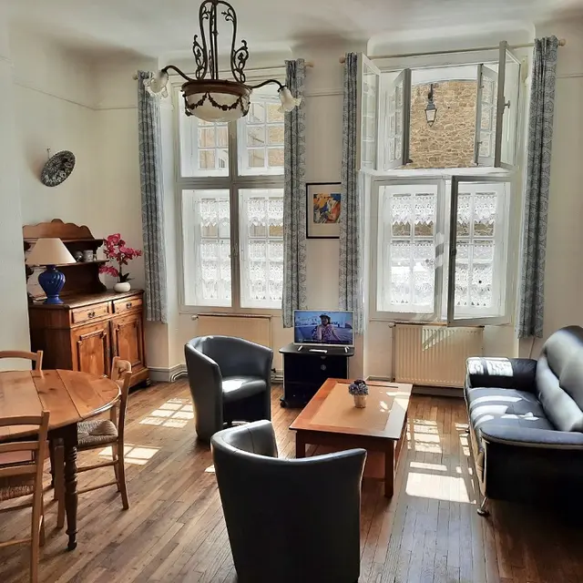 Location de vacances L'Intra-Muros - Jo Malmouche - Saint-Malo Tourisme