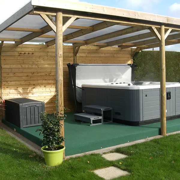 LEDUC RDC - Vue Spa -  Saint-Coulomb