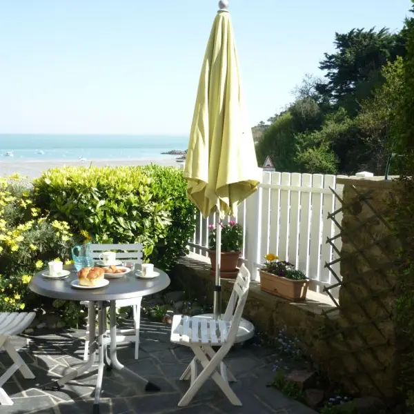 MORVAN - CANCALE terrasse, vue de mer