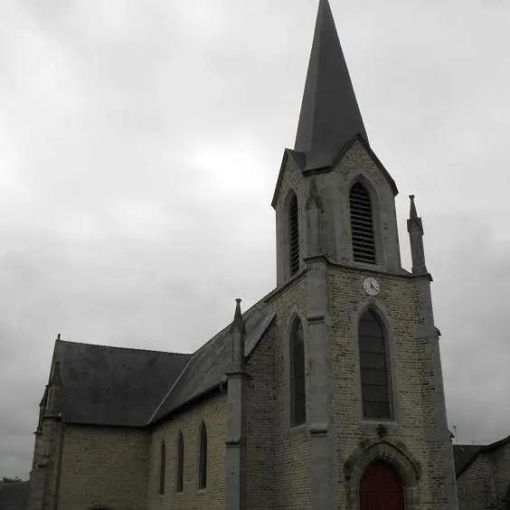 Mécé Église