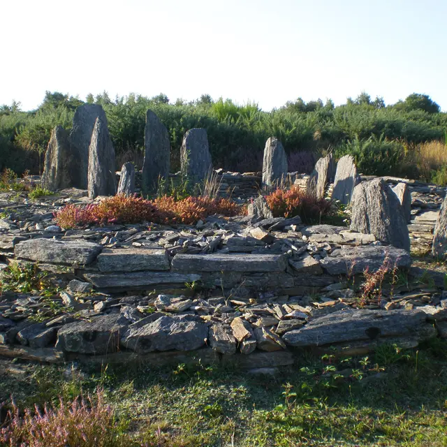Dolmen Croix Saint Pierre