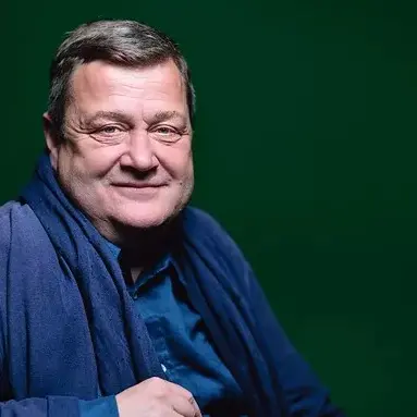 Sébastien Lapaque