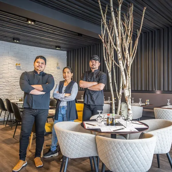 Thai et sushi PHOTO BROCHURE (1)