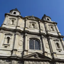 façade de l'église Toussaints