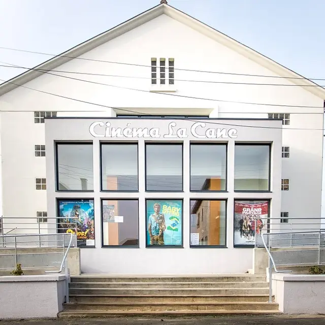 Cinéma la cane extérieur
