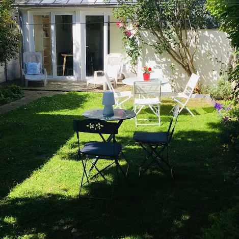 jardin et assises