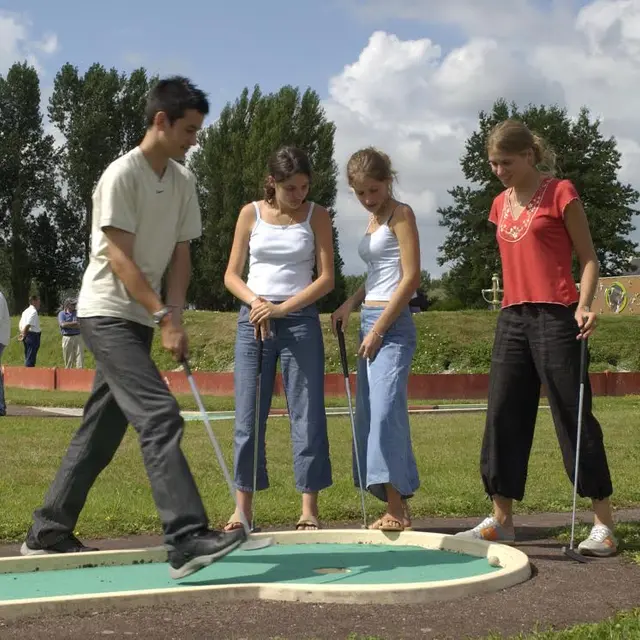 mini golf